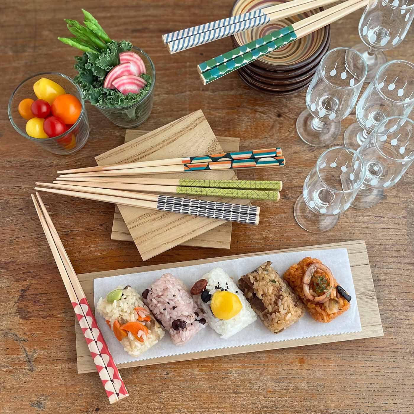 【ihana・イハナ】福井県産の杉を使った美しいおはしの会【送料: 450円+税】