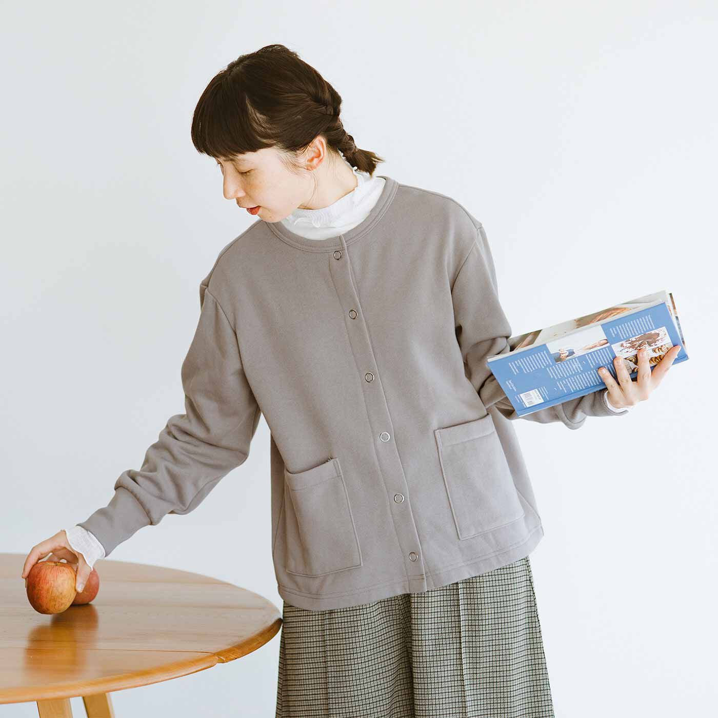 フラウグラット つややかボタンできれい見え かるホカ裏起毛カーディガンの会【送料無料】