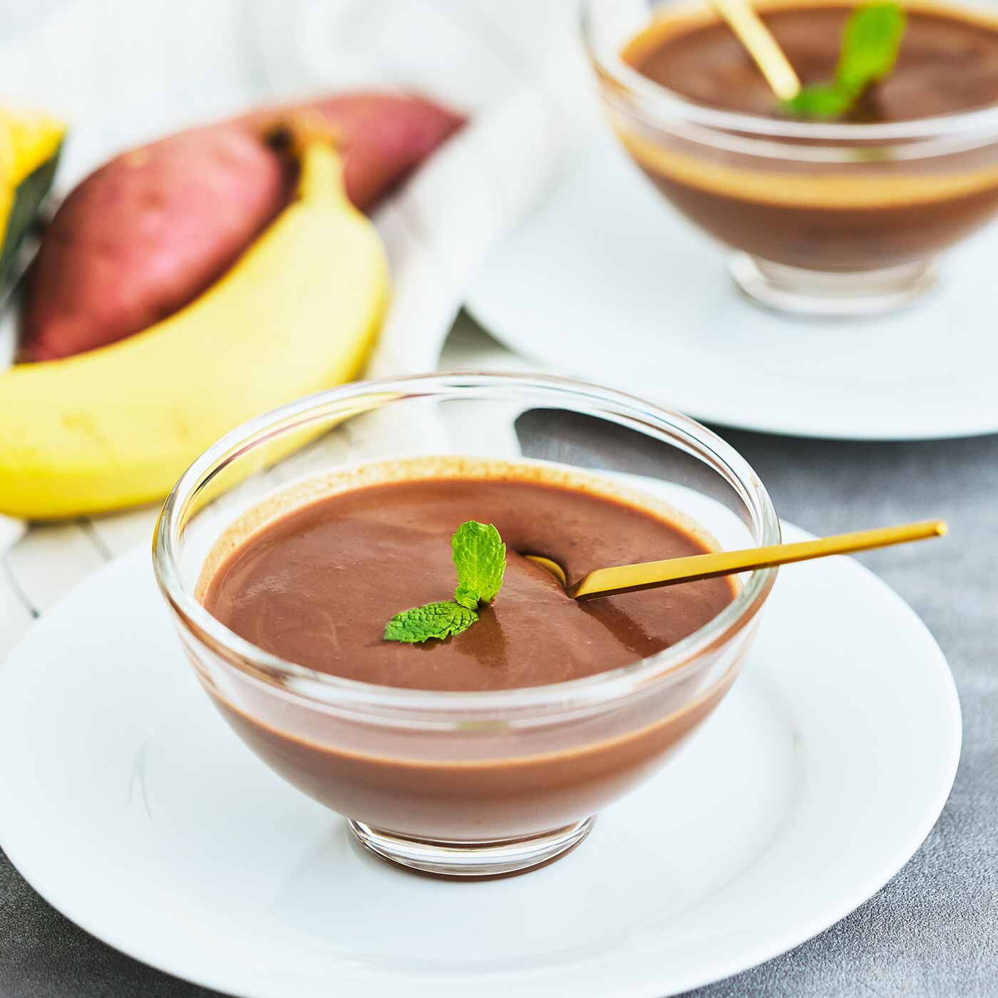 大好きなチョコレートで児童労働をなくす活動を支援!チョコレートのスープでつながる笑顔の輪味はおいしいのに、いびつな形などが原因で廃棄されてしまう野菜や果物を救いたい! そんな思いから、フードロスを減ら