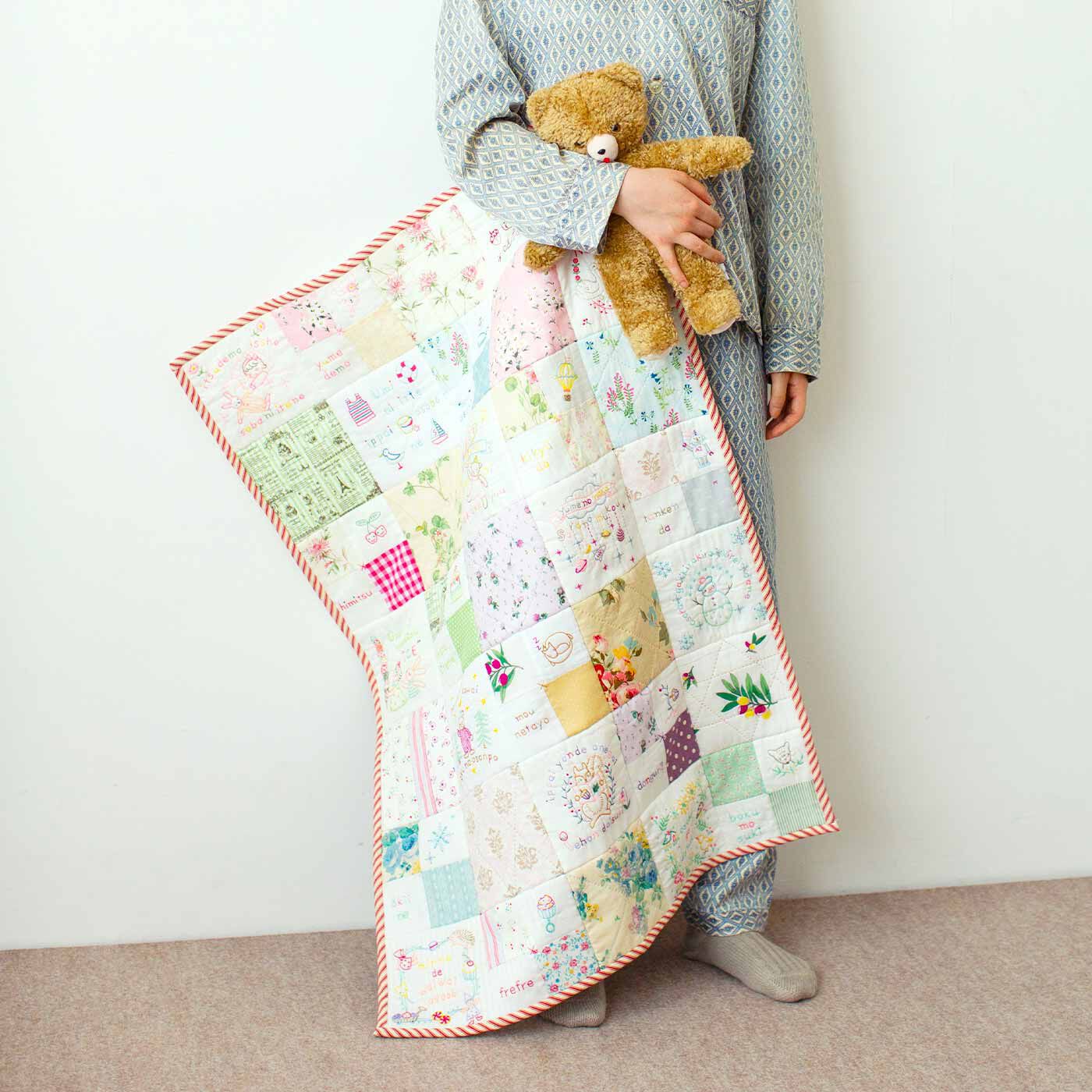 天使の寝顔を包む おふとんキルトの会【送料: 450円+税】