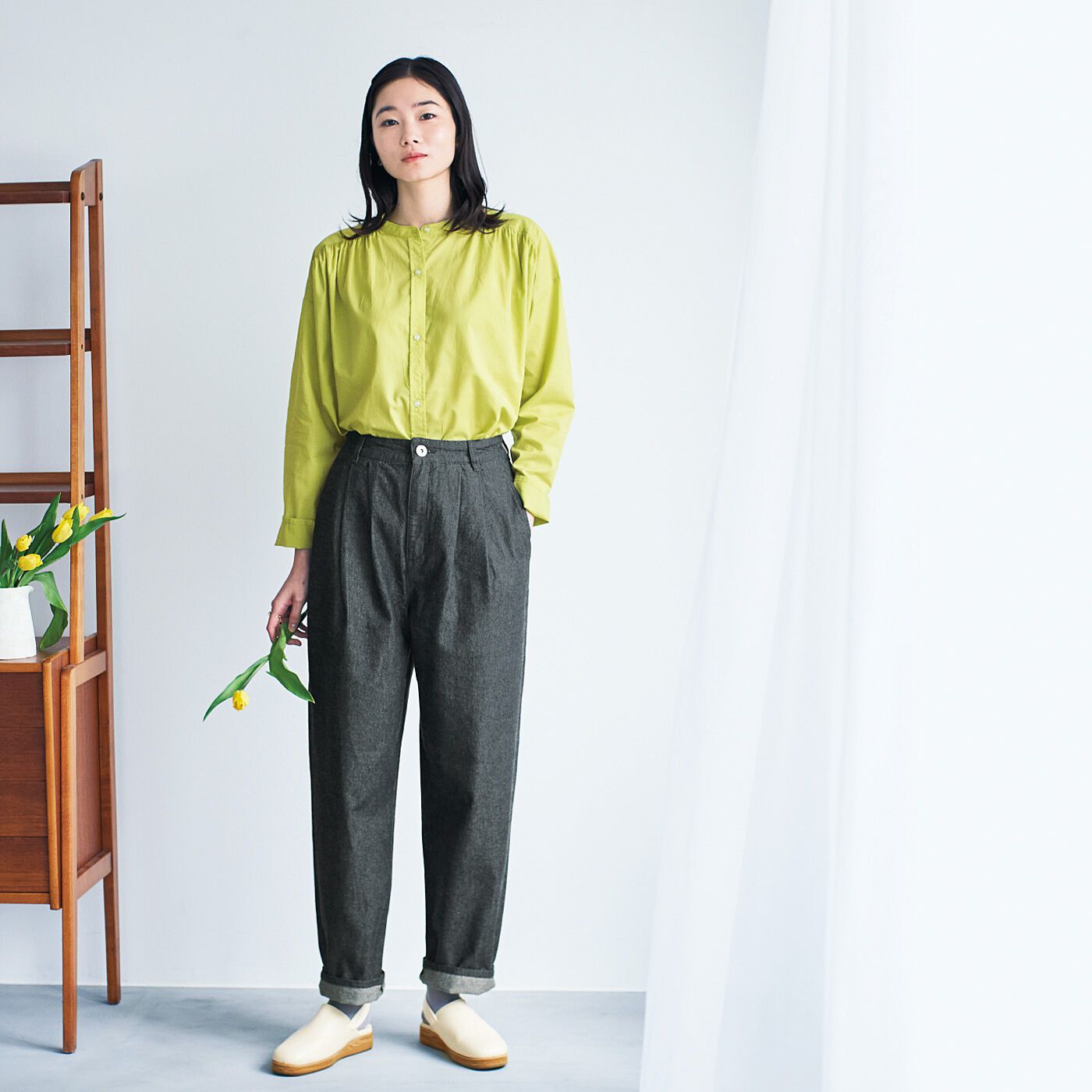el: ment 児島デニムのこだわり 凛(りん)とした佇(たたず)まいのコクーンシルエットパンツ〈ネイビーブラック〉【送料無料】