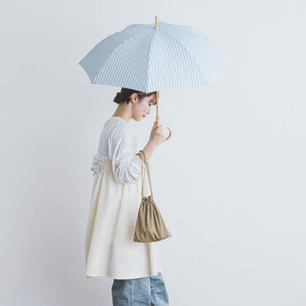 涼しい顔でＵＶ対策 ストライプの晴雨兼用傘〈ＳＡＸ ＢＬＵＥ〉