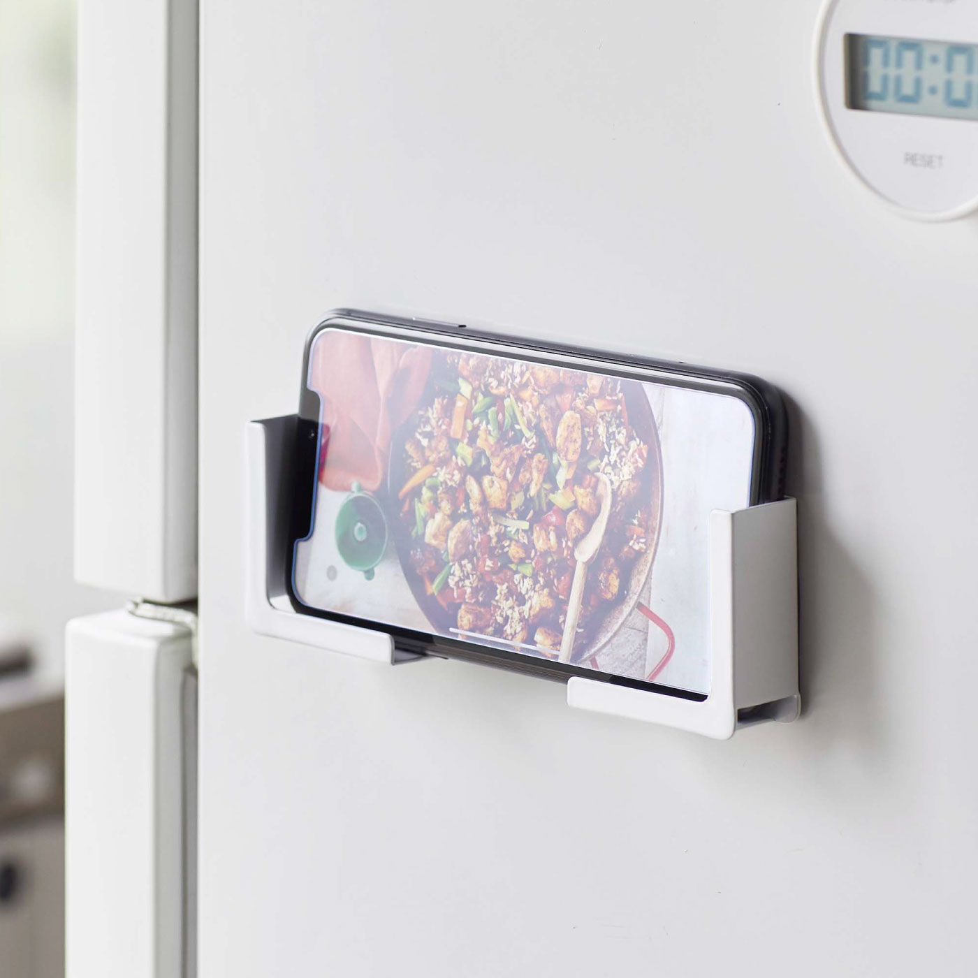tower マグネットタブレットホルダー【送料: 450円+税】