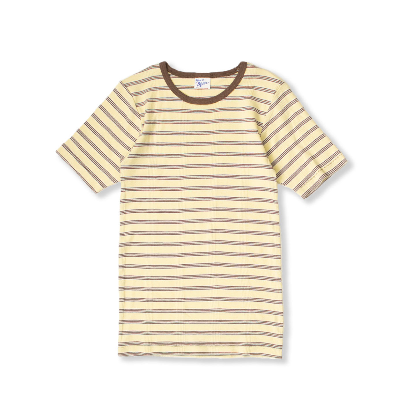 色やボーダー違いで買い足しもおすすめ。スタッフが長年愛用しているリブボーダーTシャツ。やわらかな肌ざわりがすっかりトリコです。色やボーダー違いで買い足しもおすすめ。コンパクトなシルエットでサロペットや