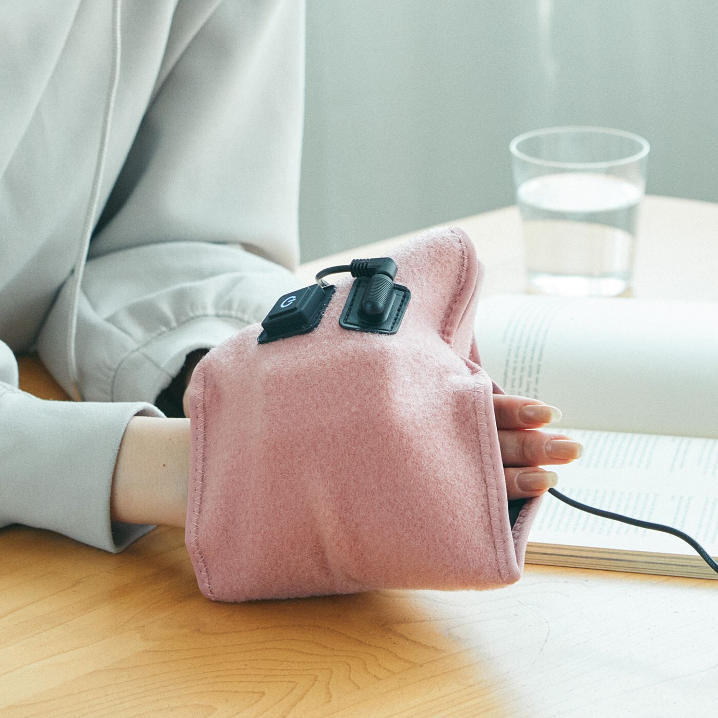 片手で手軽にリフレッシュ 電動メンテナンスガン フレッシュウェーブ