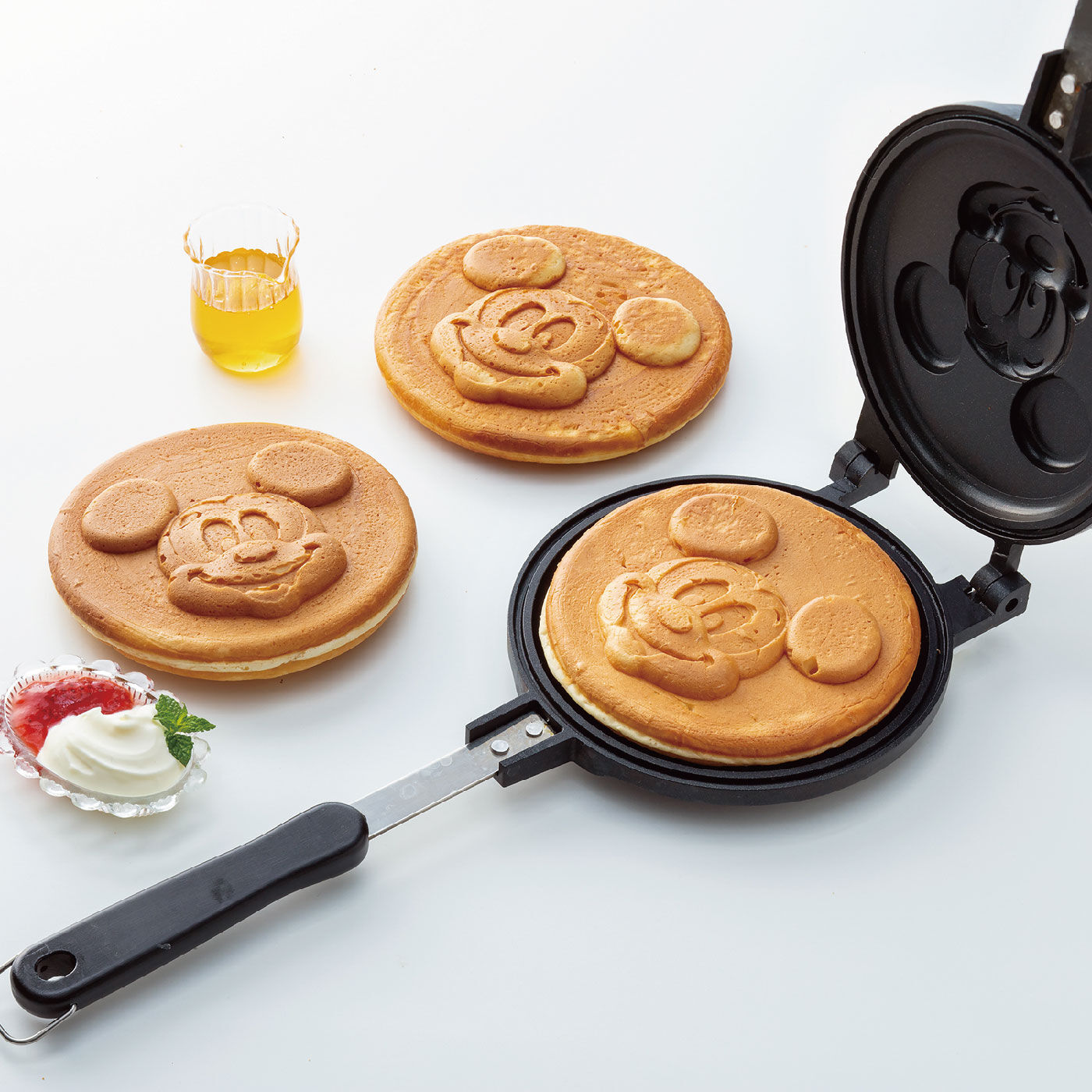 かわいい!両面焼き印入りアルミホットケーキメーカー(ミッキーマウス)【送料無料】