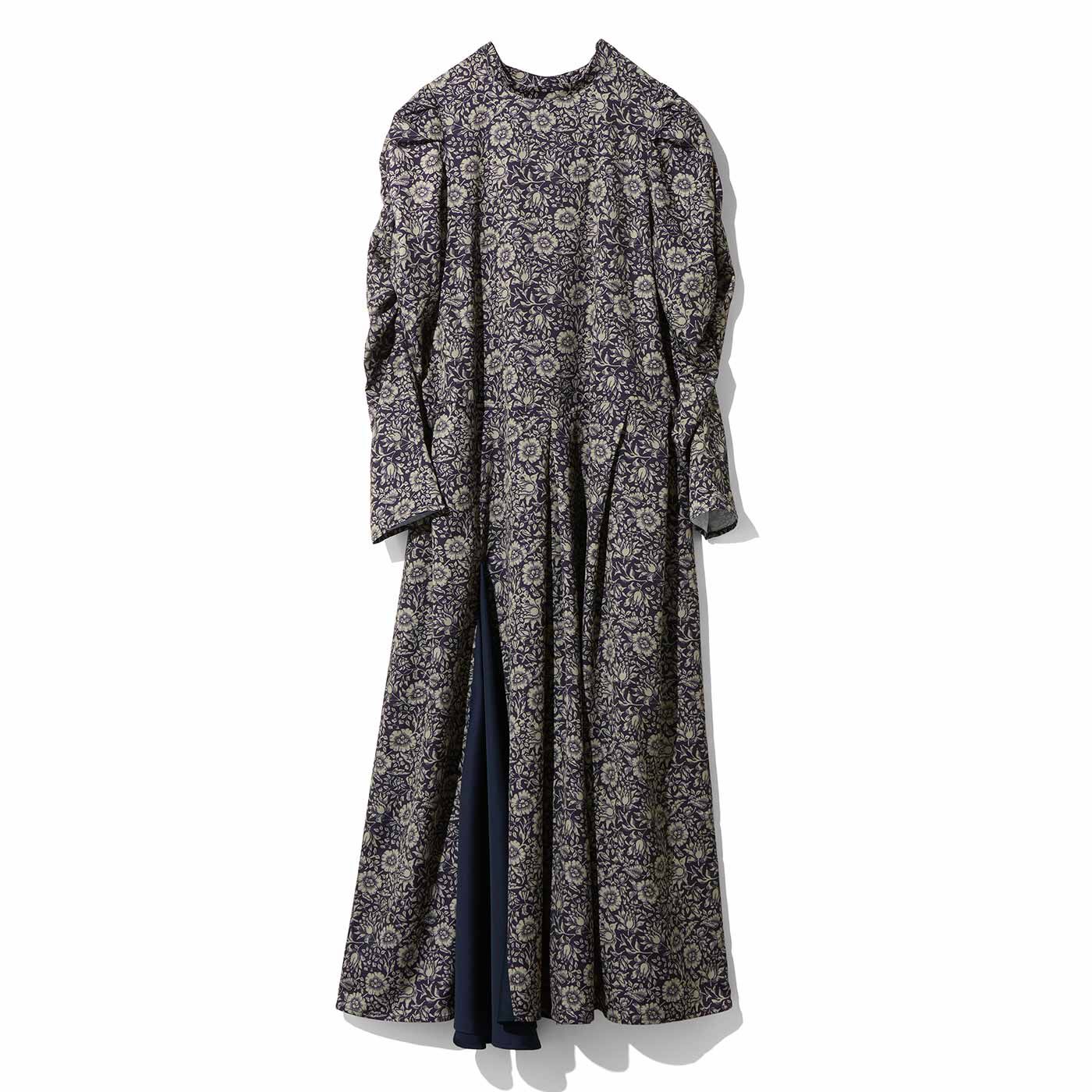 MEDE19F 〈atelier Morris〉アシメトリーヘムプリントワンピース〈ネイビー〉【送料無料】