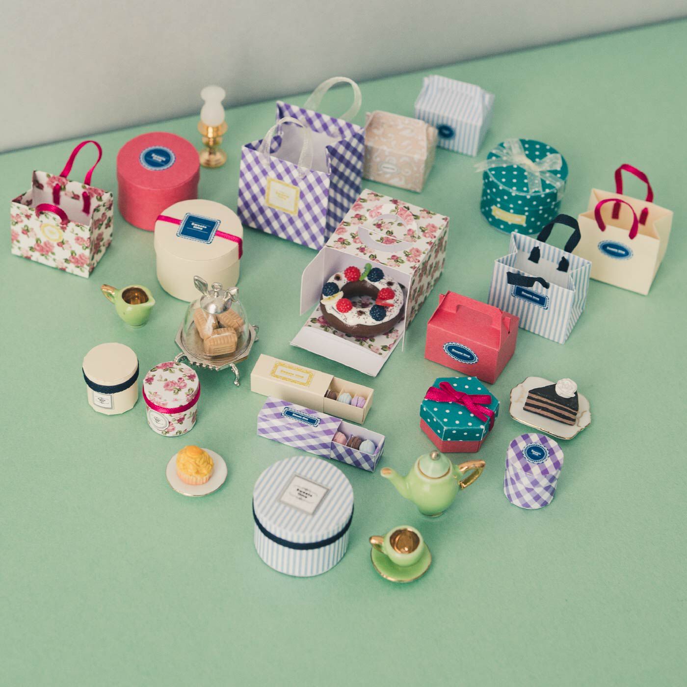 ミニチュアのかわいいペーパークラフト スイーツギフトキット【送料: 450円+税】