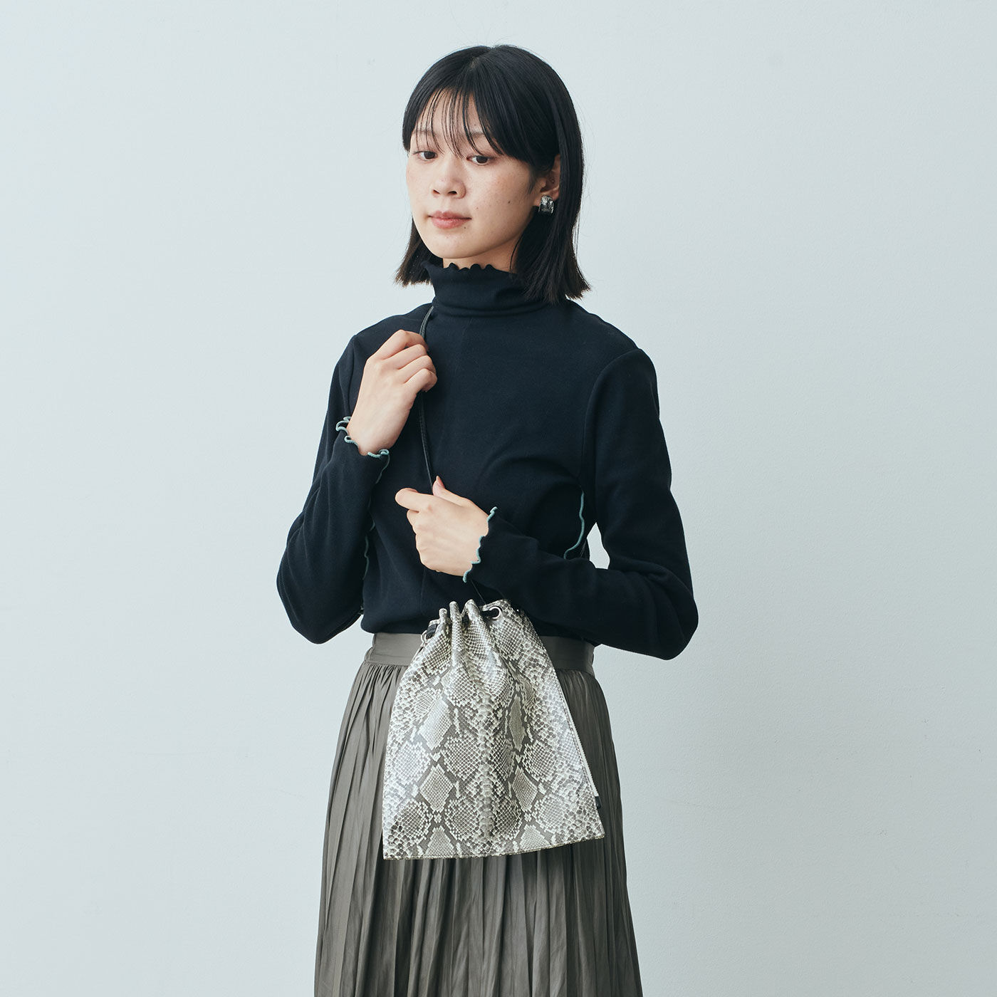 【MEDE19F SELECT】blancleフェイクスネイクジップ巾着バッグ【送料無料】