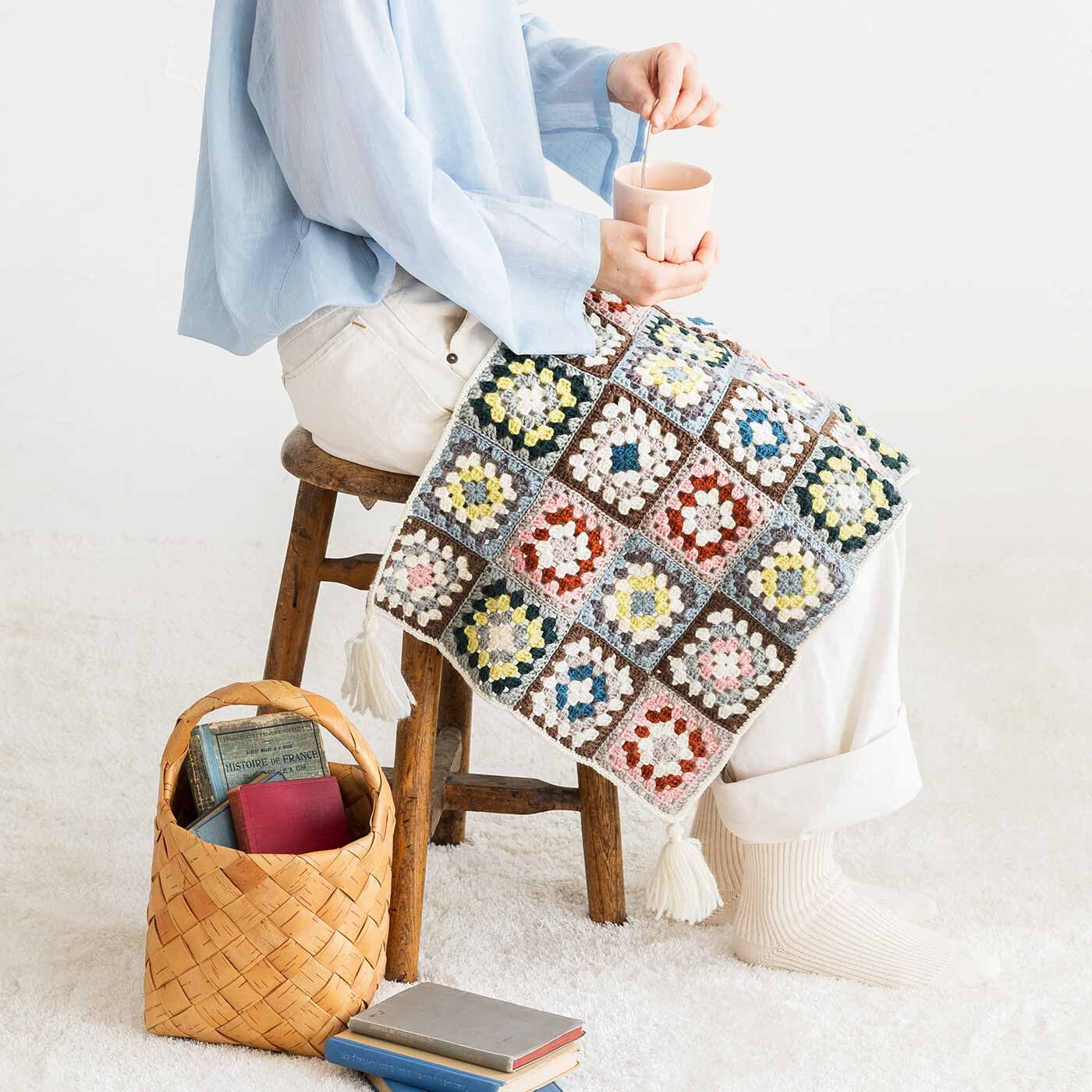 【初回特別価格 6回エントリー】なつかしかわいいグラニースクエア かぎ針編みのてとりあしとりレッスンの会【送料: 450円+税】
