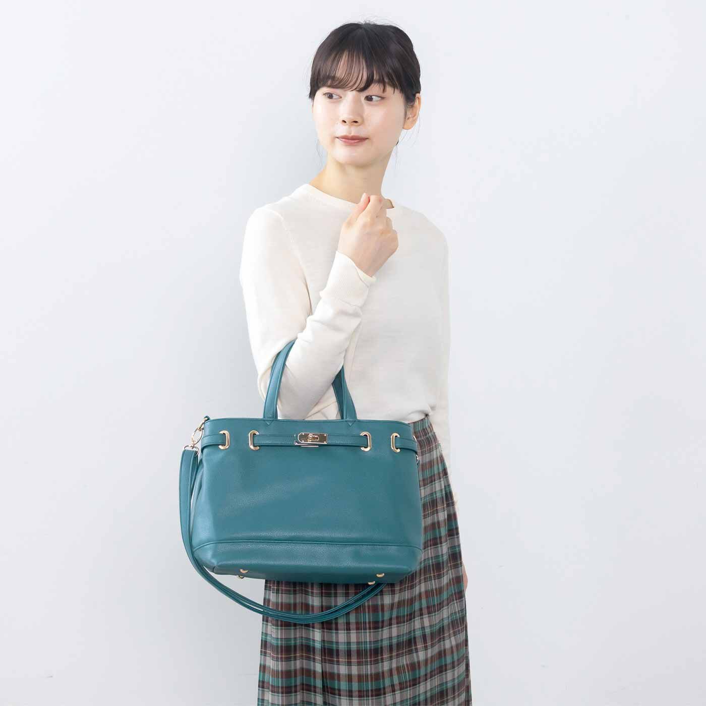 ラミプリュス 荷物を仕切ってすっきり収納 ベルトデザインTトート〈フェイクレザー〉の会【送料無料】