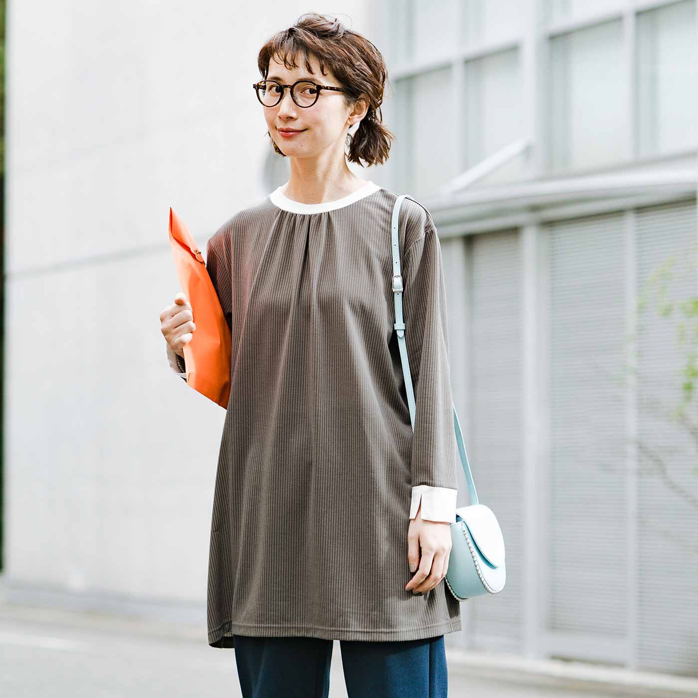 フラウグラット らくちんきれい見え クレリックシャツみたいなカットソーチュニックの会【送料: 450円+税】