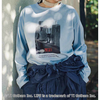 【MEDE19F】グラフ誌LIFEフォトプリントロングTシャツ〈サックスブルー〉