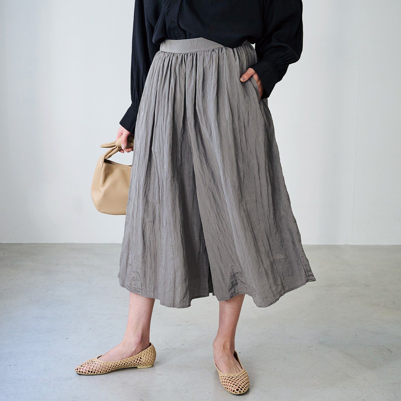 el:ment Airy lightness Fluffy Gather Washer Skirt Visible Pants