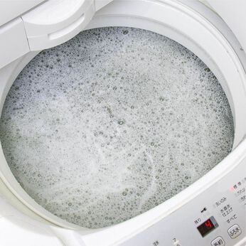 みるみる汚れが見えて実感洗浄！ 泡もこもこ酸素系縦型洗濯槽クリーナーの会