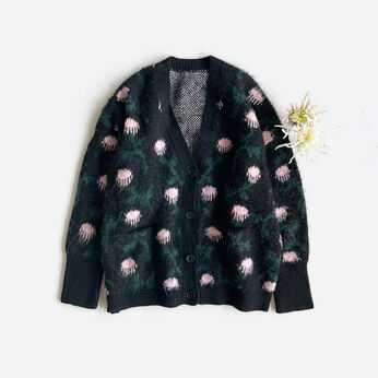 ｈａｃｏ！×ＮＯＫＩ 花をまとうコラボシリーズ【糸菊】お花の模様に編み立てたふわほわジャカードカーディガン