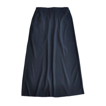 IEDIT[イディット] ニットライクなリップルカットソー素材で仕立てた らくちんきれいなIラインスカート〈7〉