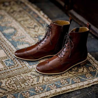 長田の靴職人が作った 職人本革のウィングチップブーツ〈レッドブラウン〉